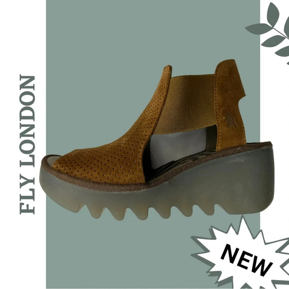 Fly London Biga Wedge Open
Toe Platform SandalSuede
Cognac Size 10 - 10.5 US 41 - Picture 2 of 8